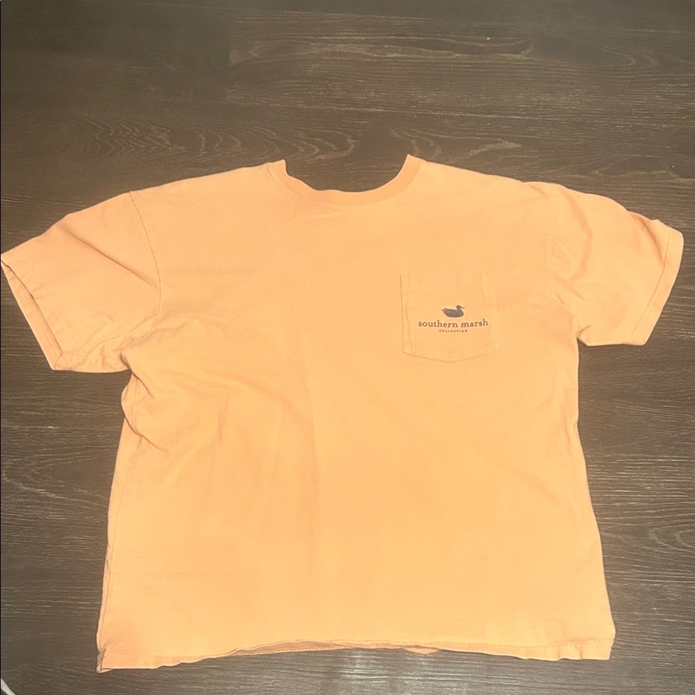Southern Marsh Men's Short Sleeve Tee in Peach